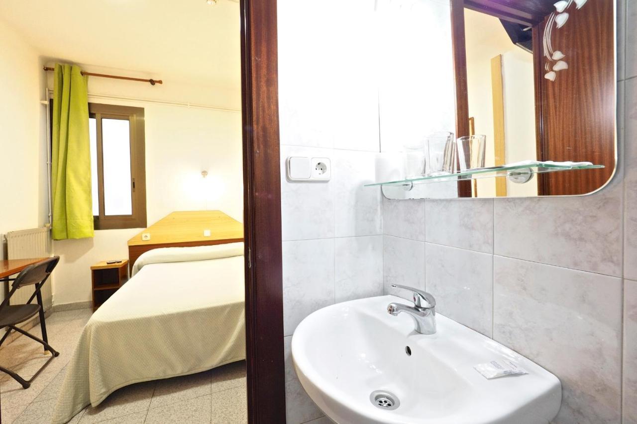 Hostal Ballestero Barcelone Extérieur photo