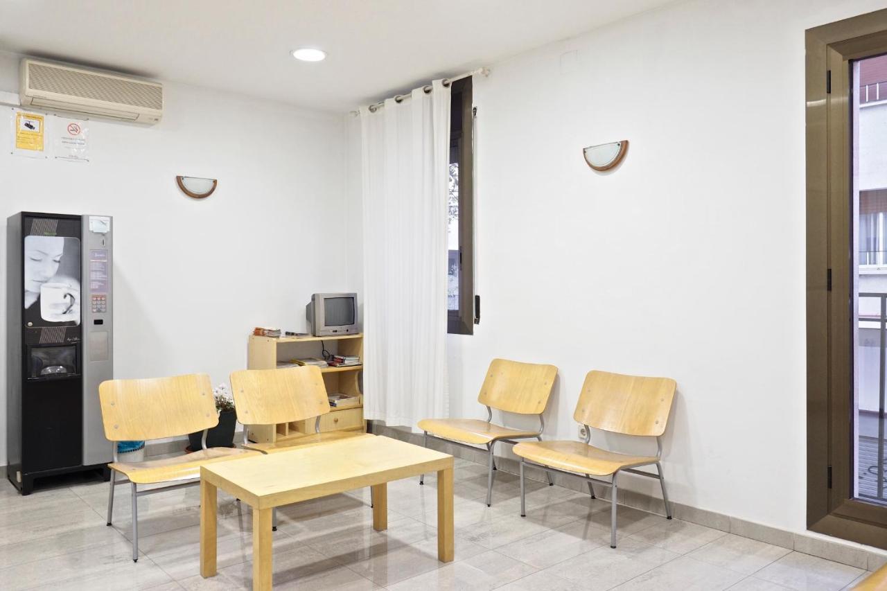 Hostal Ballestero Barcelone Extérieur photo