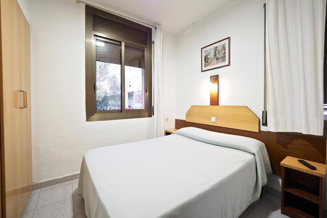 Hostal Ballestero Barcelone Extérieur photo